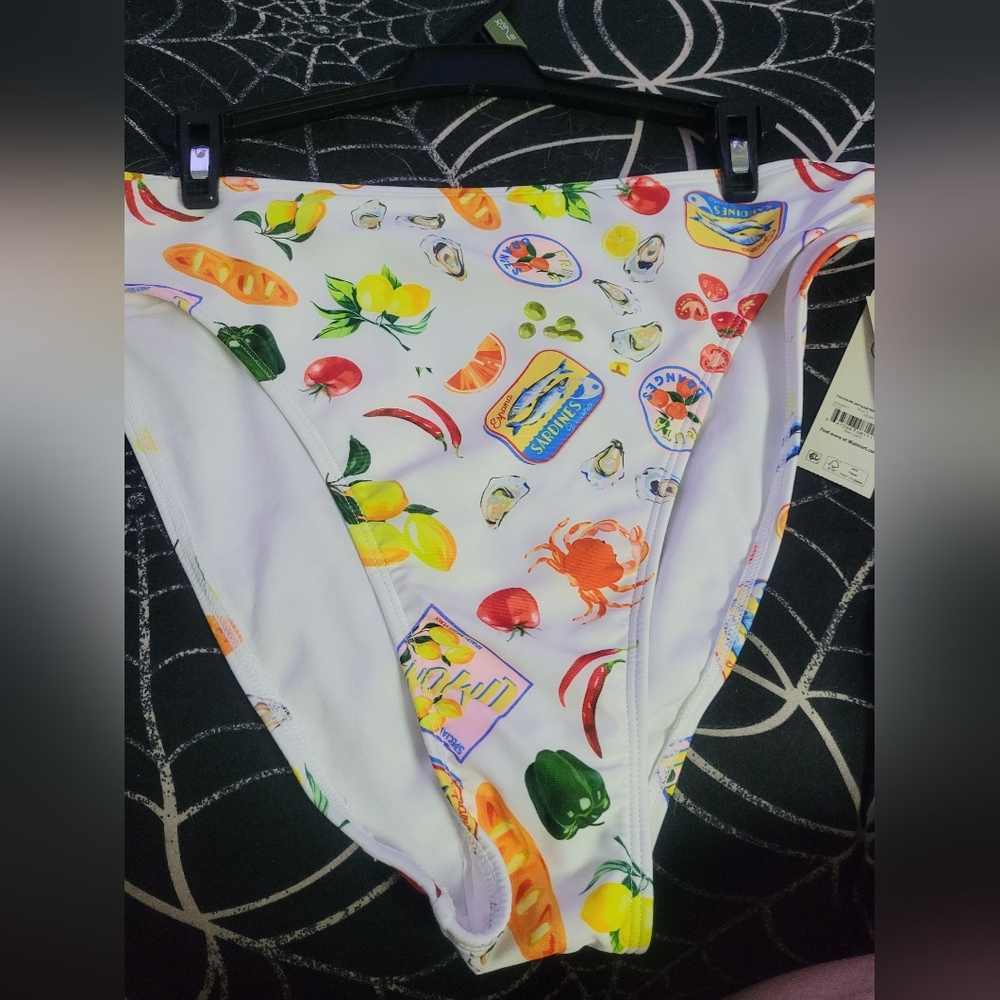 Nwt No Boundaries White Bikini Bottom with Colorful Print